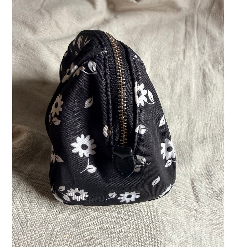 Kate Spade Chelsea Medium Cosmetic Bag Daisy Print Black Nylon Makeup Pouch K600 - Picture 5 of 15